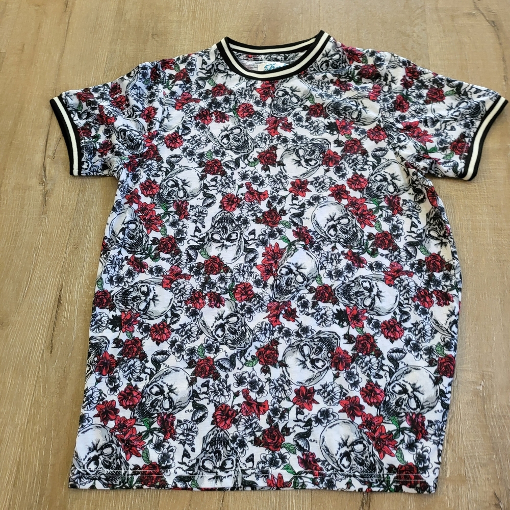 Fresh Prince of Bel-Air Skulls & Red Roses Size Small